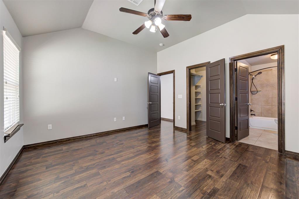 1633 Rangeline Road Property Photo 25