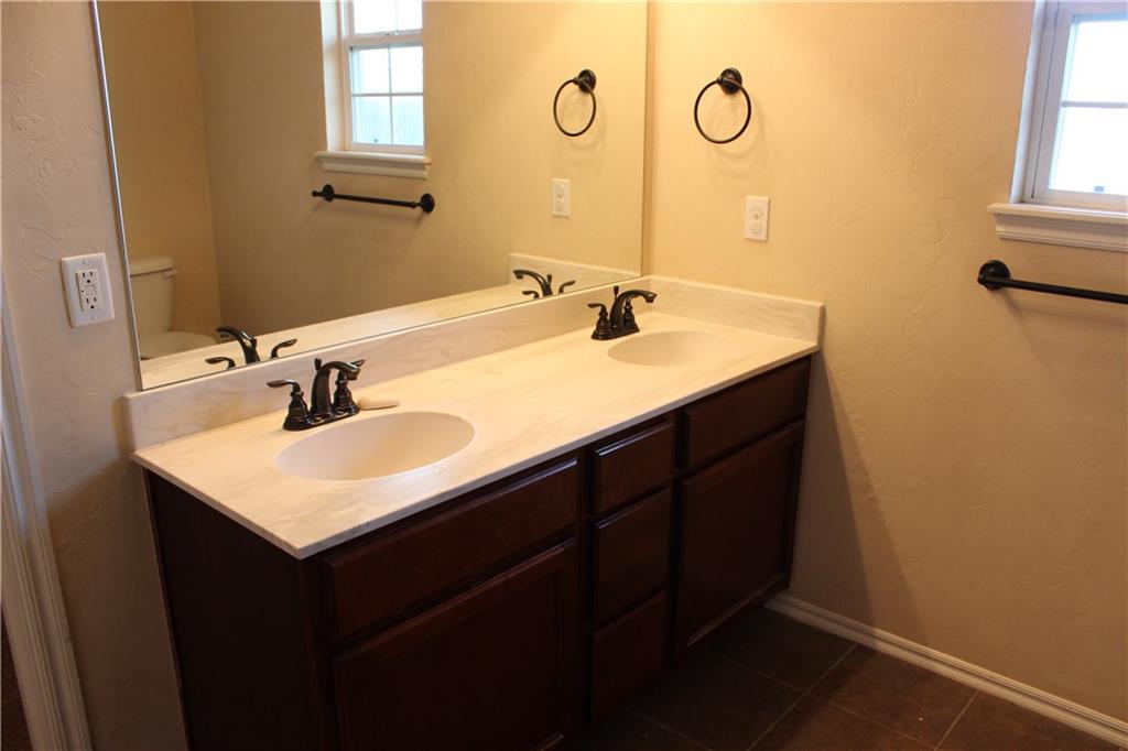 21206 River Lark Ln Lane Property Photo 16