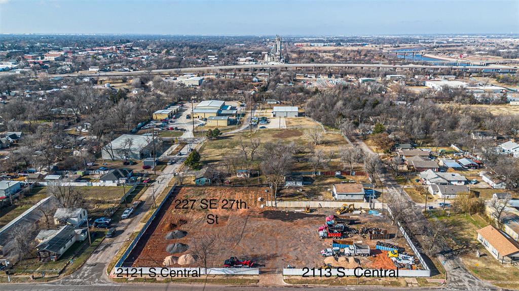 227 Se 21st Street Property Photo 3