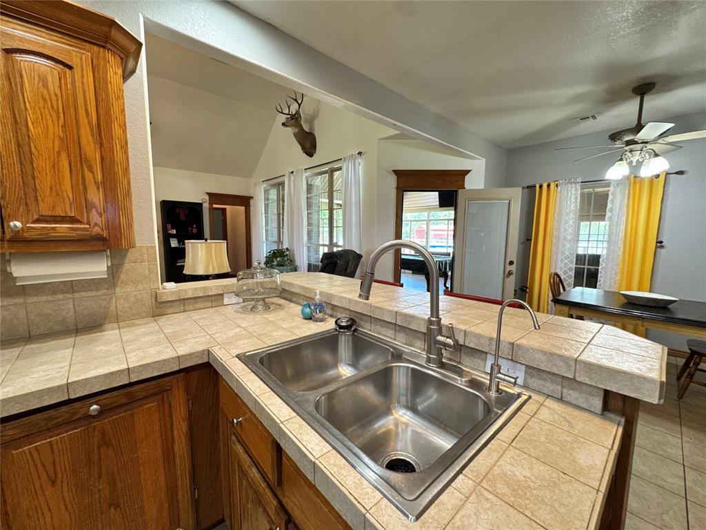 24505 234 Street Property Photo 5