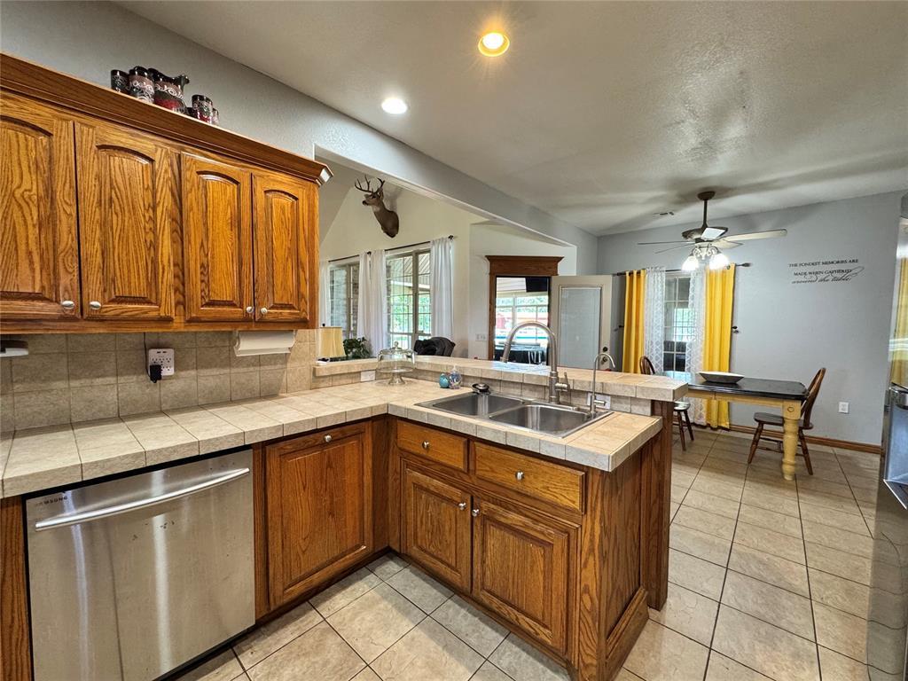 24505 234 Street Property Photo 13