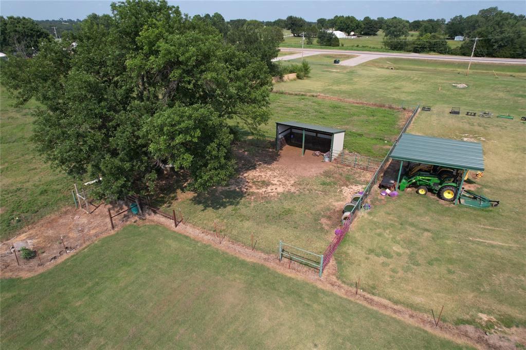 Moccasin Trail Property Photo 38