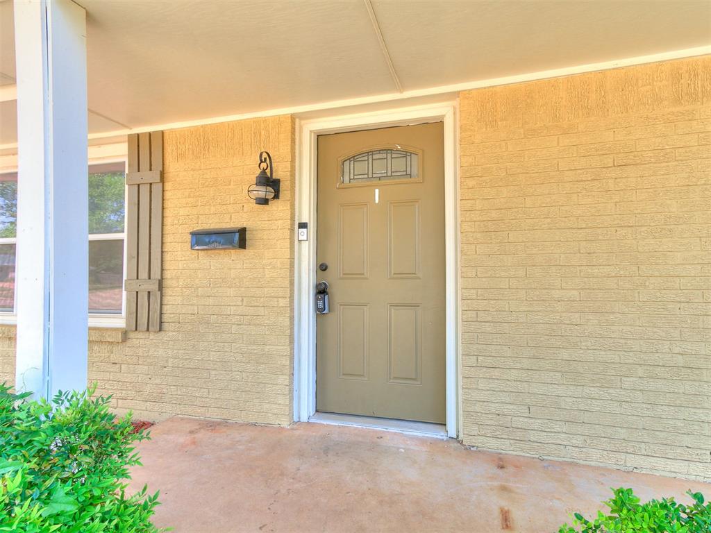 808 Del Haven Drive Property Photo 3