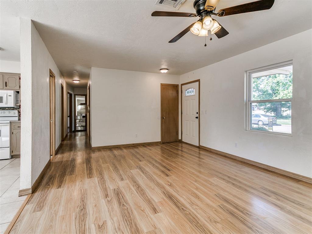 808 Del Haven Drive Property Photo 6