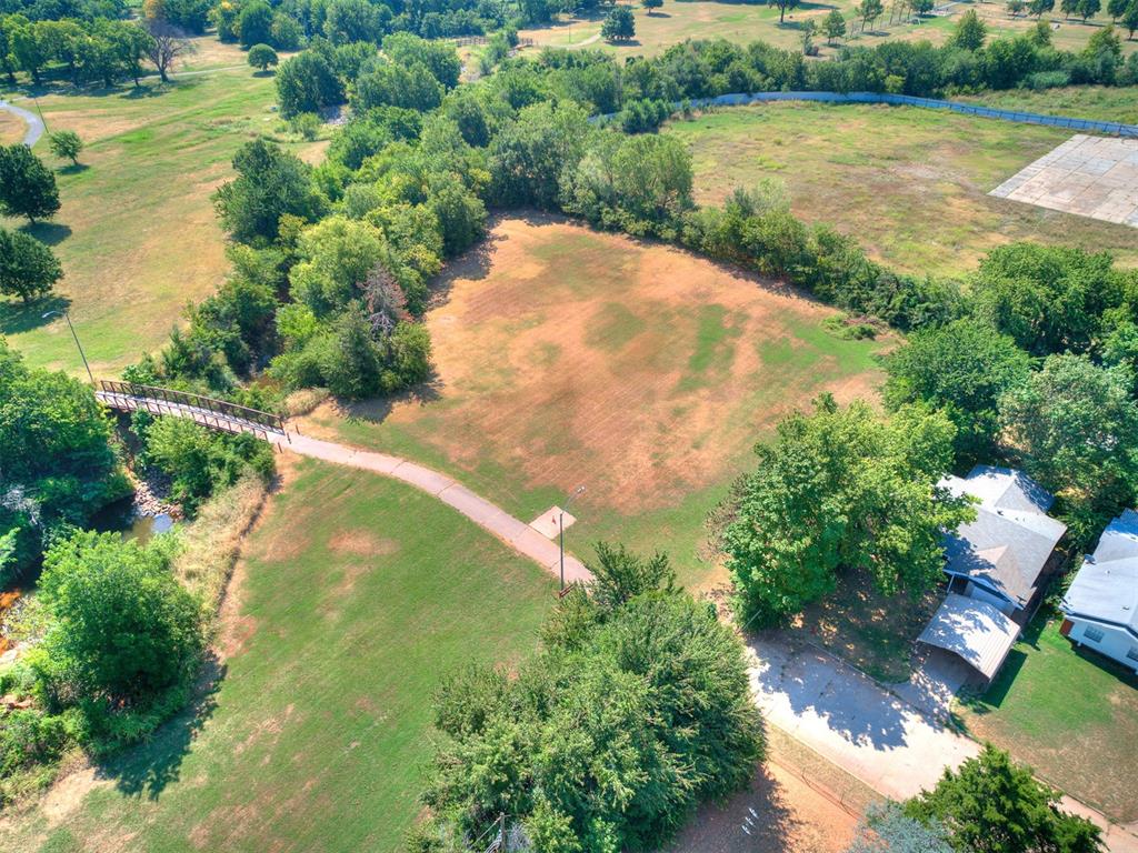 808 Del Haven Drive Property Photo 38
