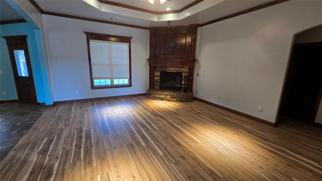 8319 Shadow Lake Drive Property Photo 6