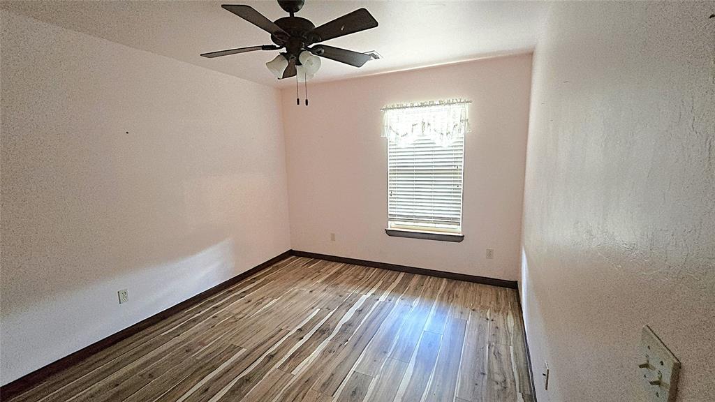 8319 Shadow Lake Drive Property Photo 26