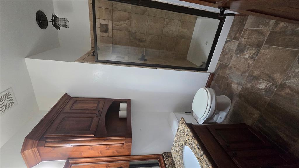 8319 Shadow Lake Drive Property Photo 28