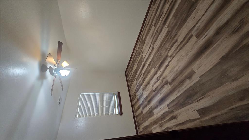 8319 Shadow Lake Drive Property Photo 31
