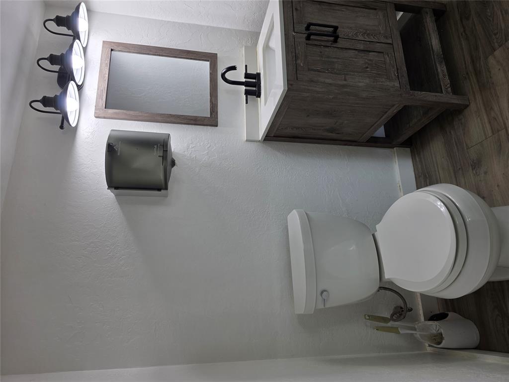 102 S Main Property Photo 18