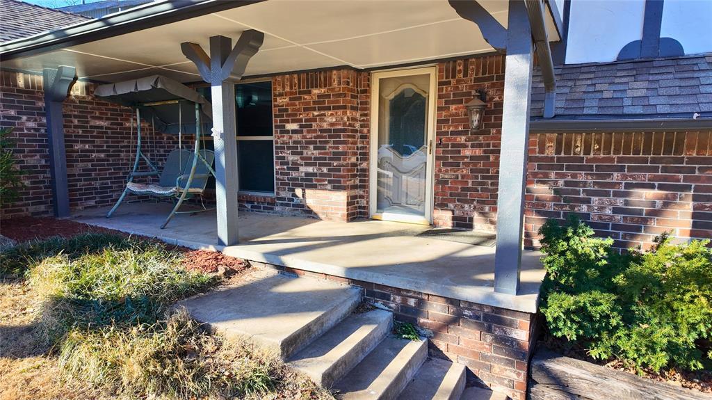 225 N Tunbridge Road Property Photo 6