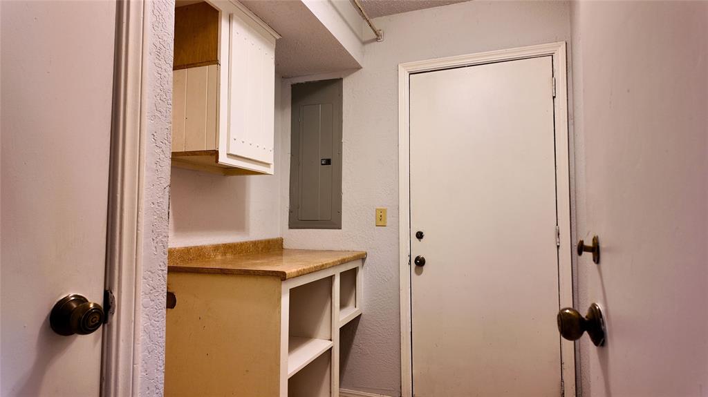 225 N Tunbridge Road Property Photo 26