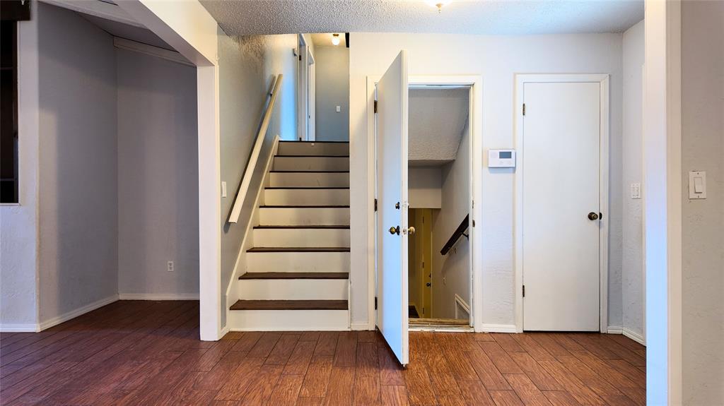 225 N Tunbridge Road Property Photo 27