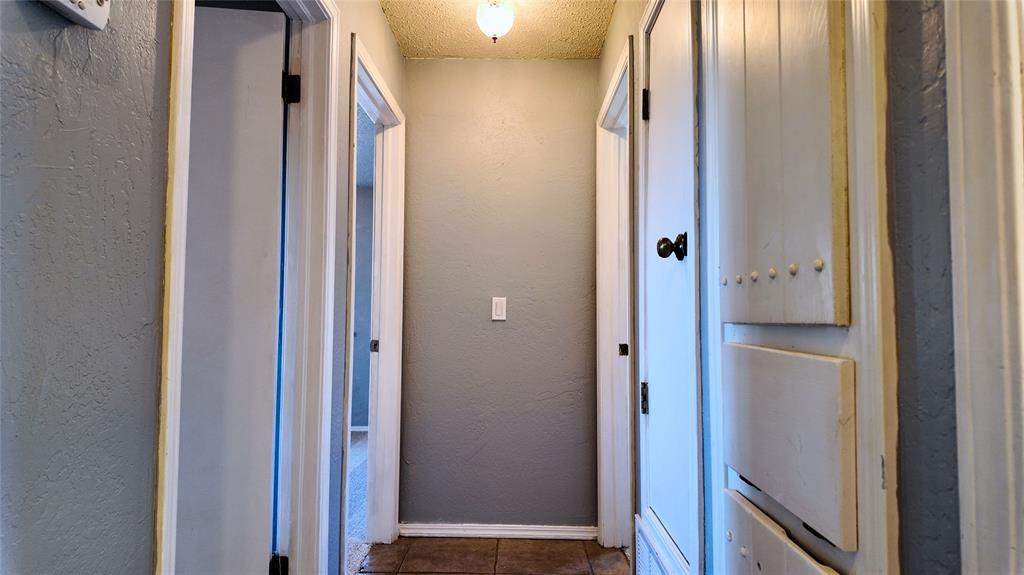 225 N Tunbridge Road Property Photo 28
