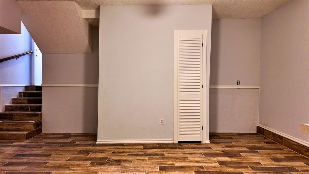 225 N Tunbridge Road Property Photo 42