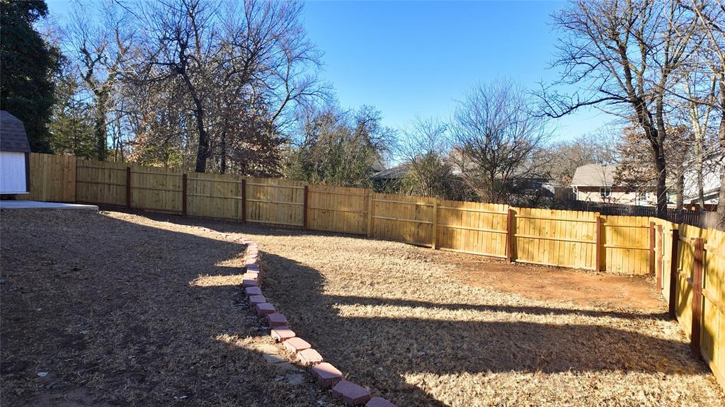 225 N Tunbridge Road Property Photo 46