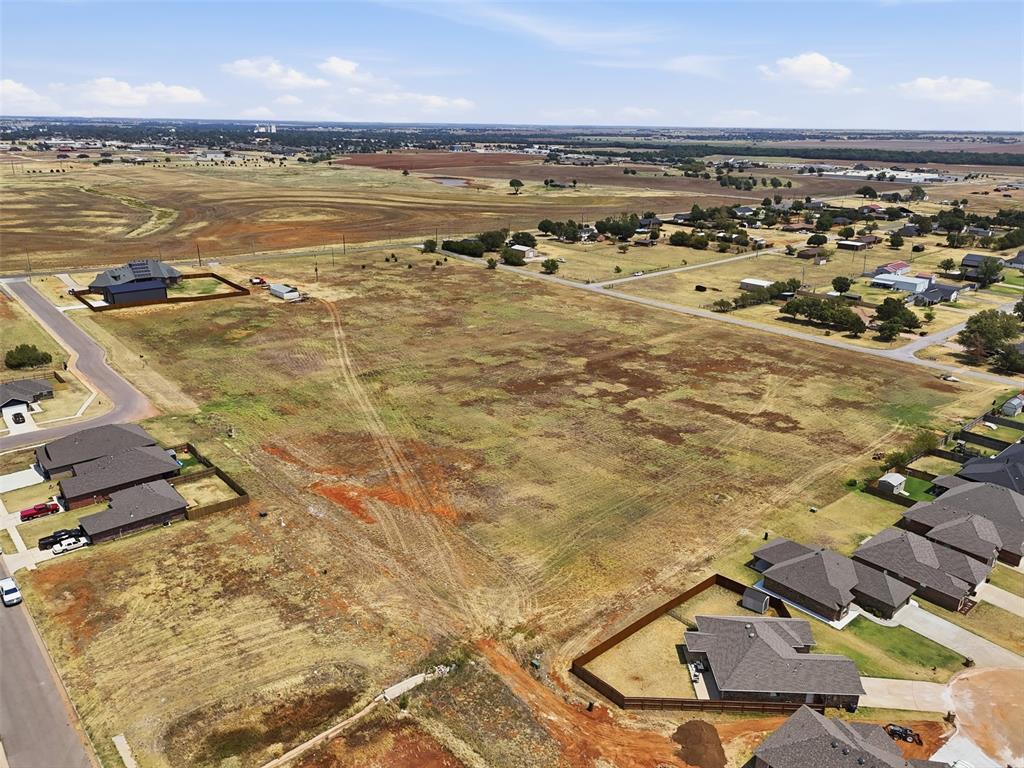 Starlite Drive Property Photo 6