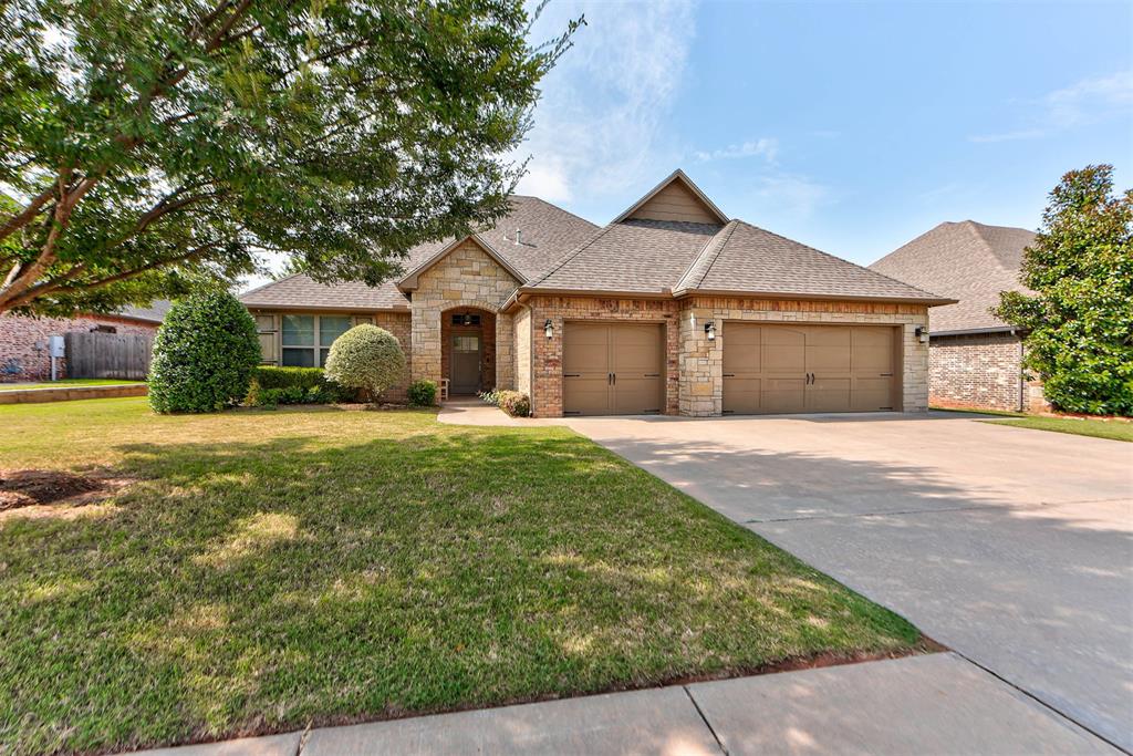 150 Evermay Drive Property Photo 1