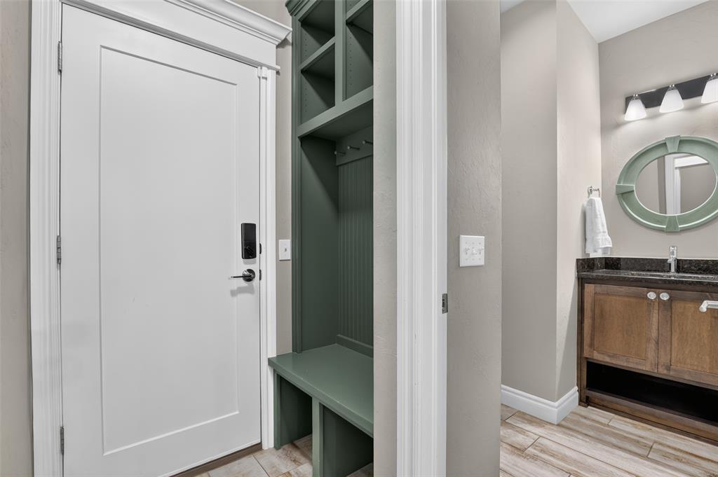 150 Evermay Drive Property Photo 15