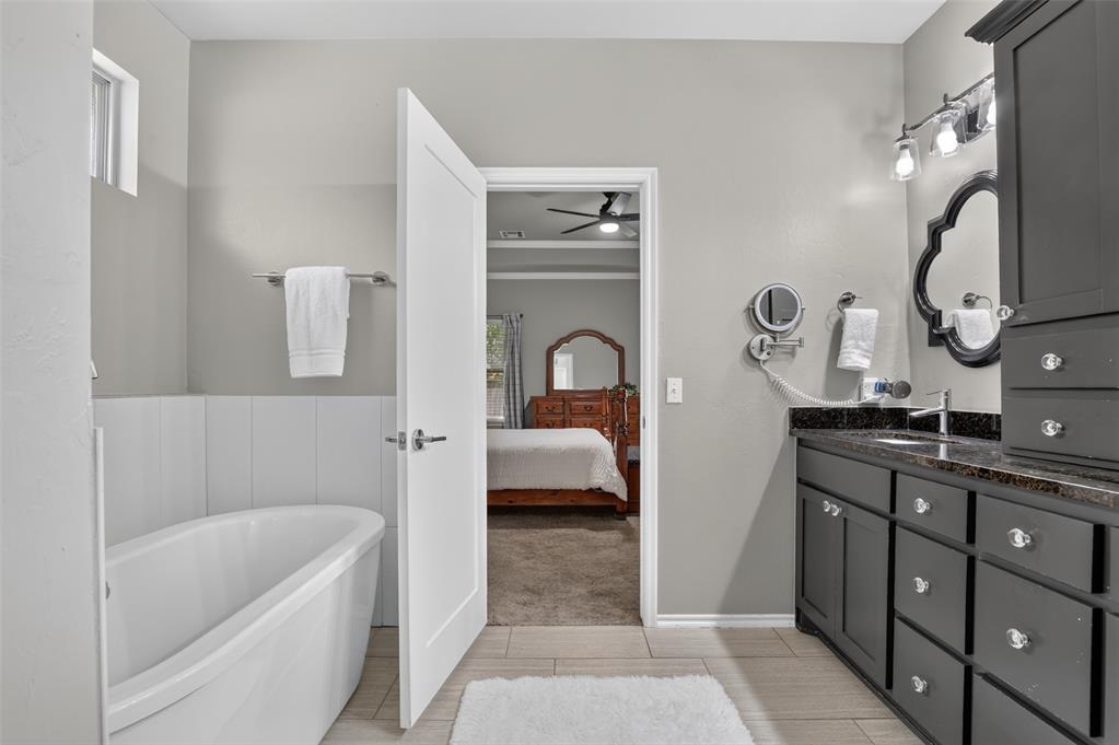 150 Evermay Drive Property Photo 20