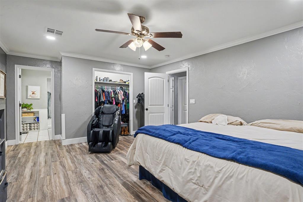 20518 E County Road 157 Property Photo 17