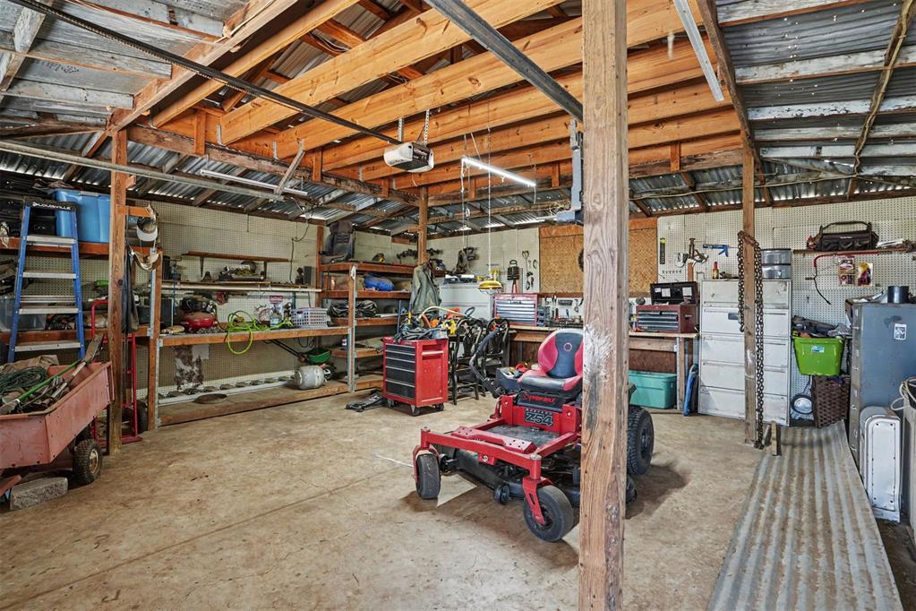 20518 E County Road 157 Property Photo 35
