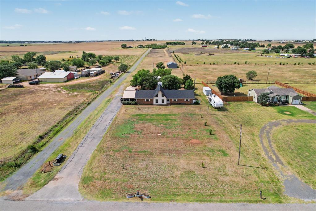 20518 E County Road 157 Property Photo 39