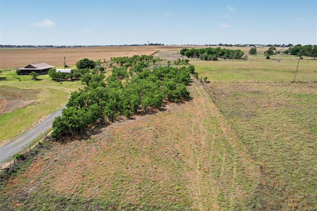 20518 E County Road 157 Property Photo 44