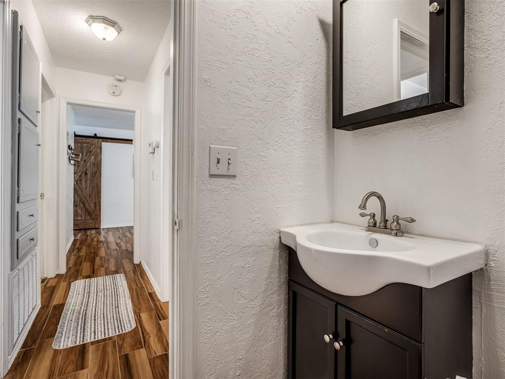 1317 Regency Boulevard Property Photo 24
