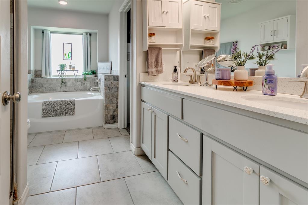 16101 Iron Tree Lane Property Photo 39