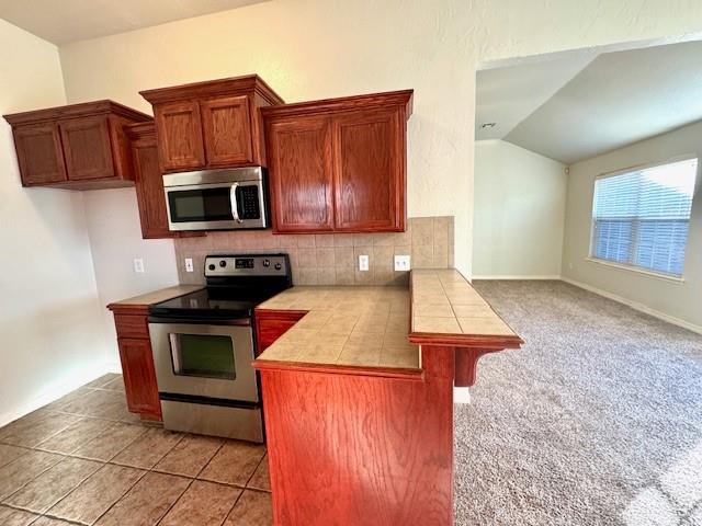 1005 Westridge Drive Property Photo 8