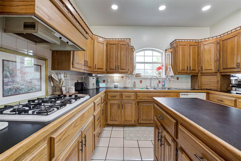 50 Serenada Lane Property Photo 16