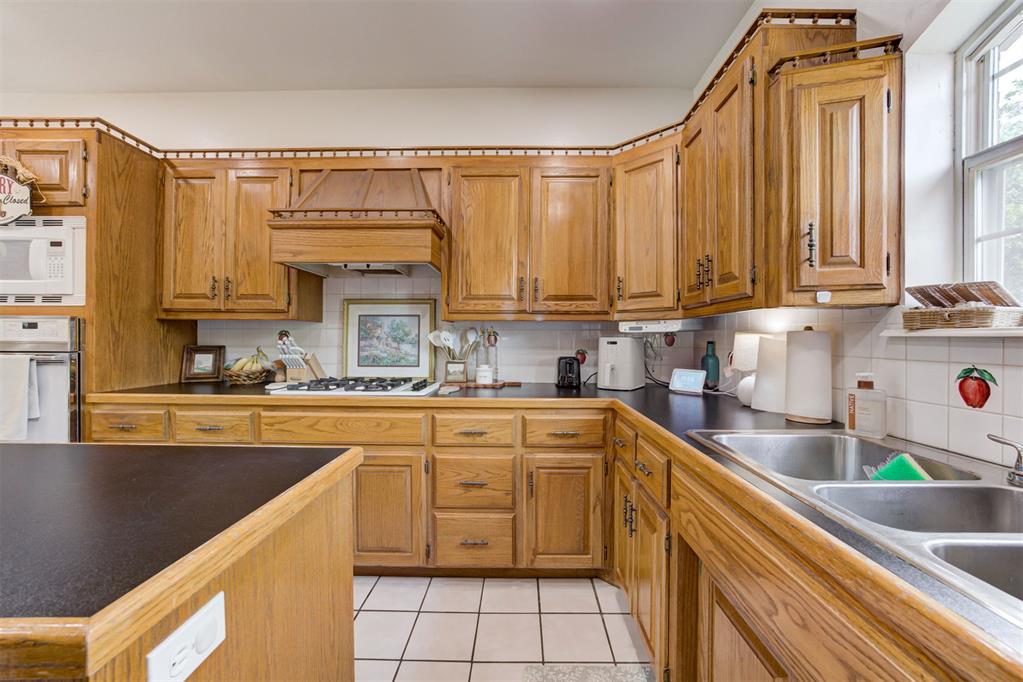 50 Serenada Lane Property Photo 19
