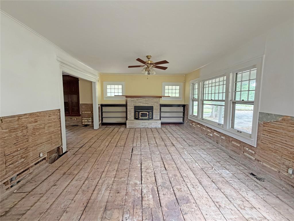 15500 Haley Drive Property Photo 6
