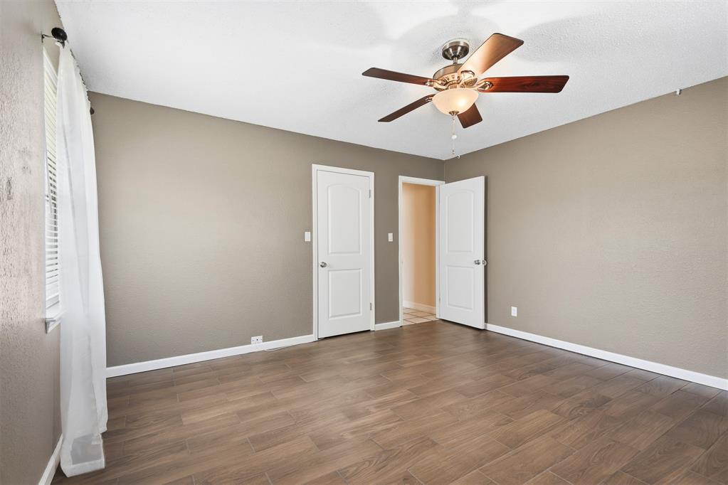 1900 8th Nw Property Photo 26