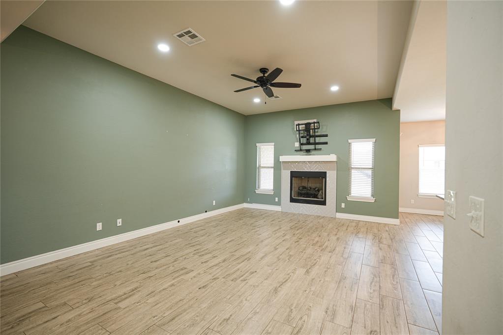 2105 Longhorn Trail Property Photo 7