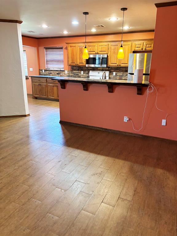 1004 N Eunice Avenue Property Photo 4