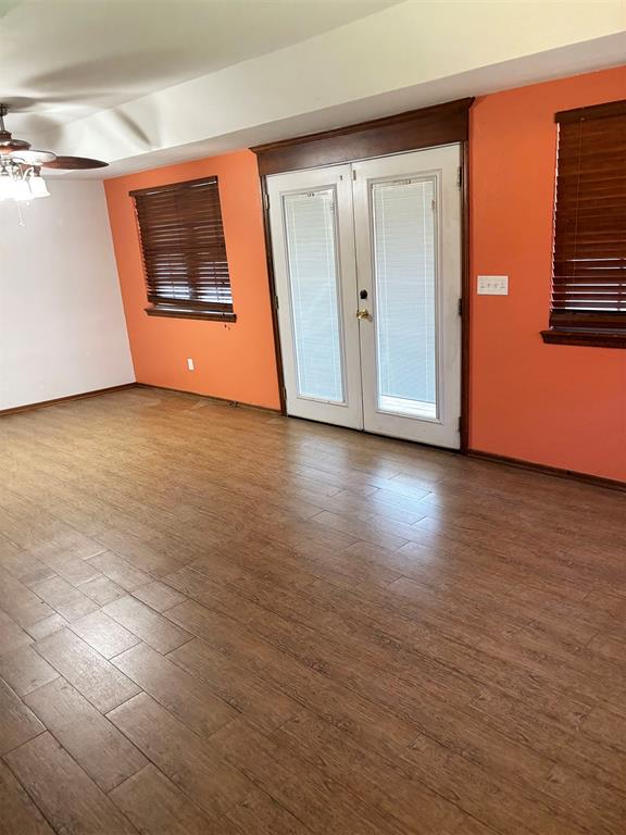 1004 N Eunice Avenue Property Photo 8