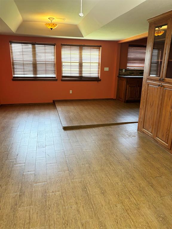 1004 N Eunice Avenue Property Photo 10