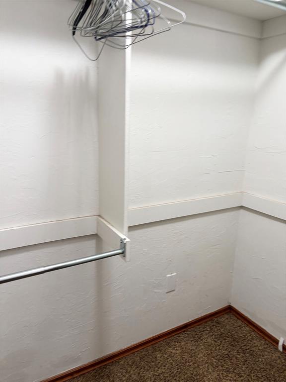 1004 N Eunice Avenue Property Photo 31