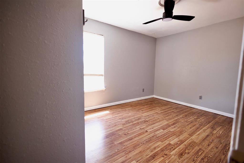 214 Shadybrook Place Property Photo 15