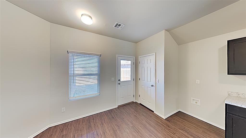 10705 Sw 23rd Terrace Property Photo 7