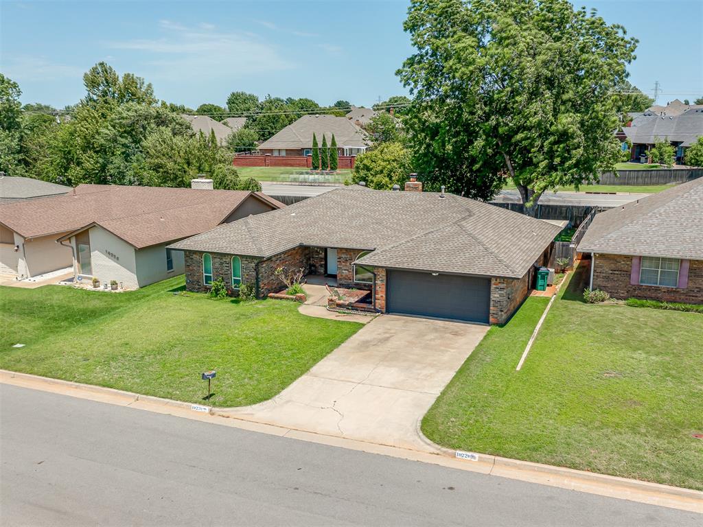 10220 Little Pond Drive Property Photo 4