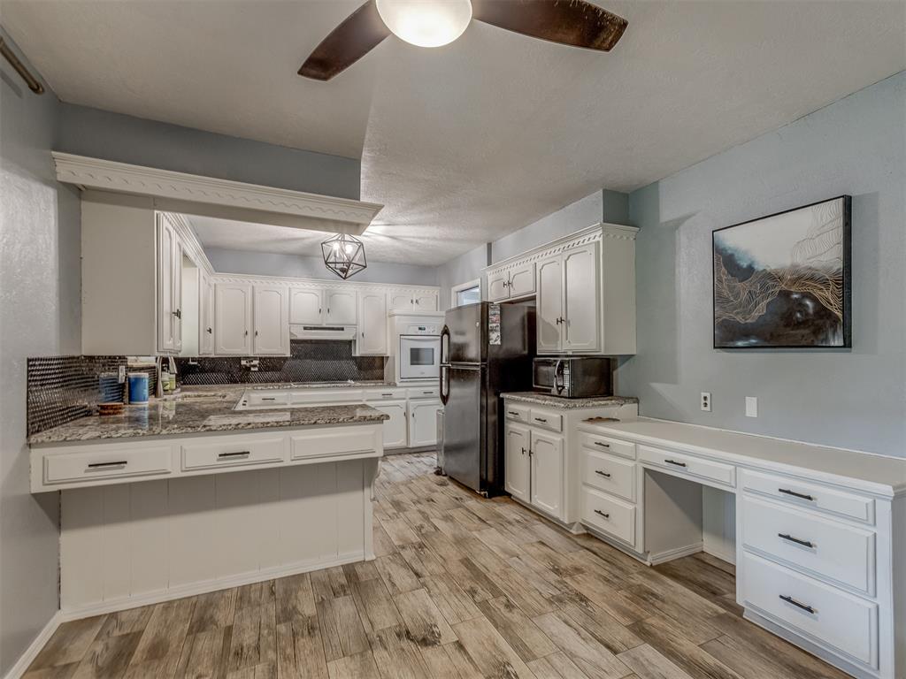 10220 Little Pond Drive Property Photo 14