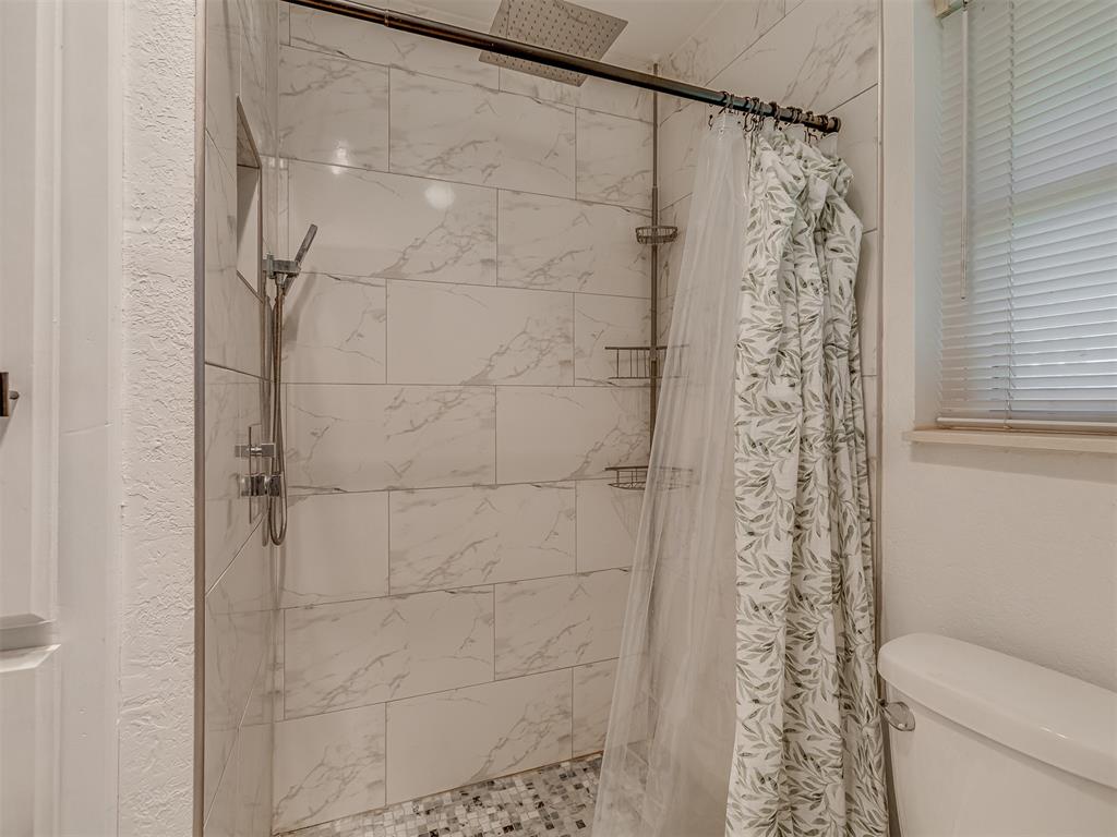 10220 Little Pond Drive Property Photo 28