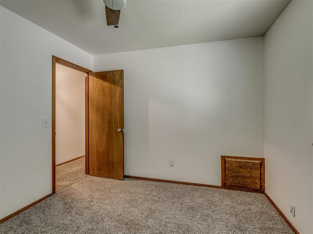 10220 Little Pond Drive Property Photo 32