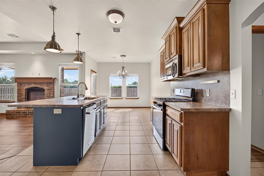 2112 Appalachian Trail Property Photo 15