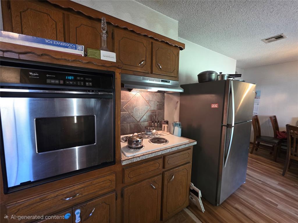 4704 Se 50th Street Property Photo 7