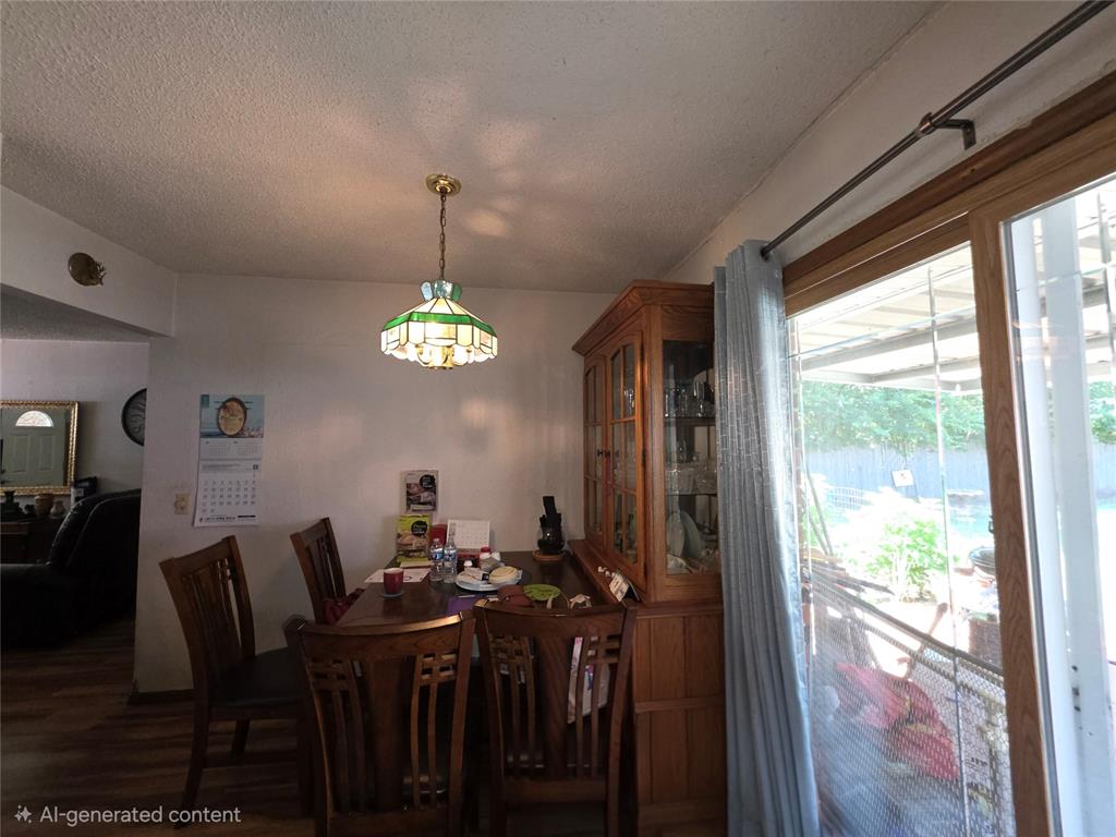 4704 Se 50th Street Property Photo 8