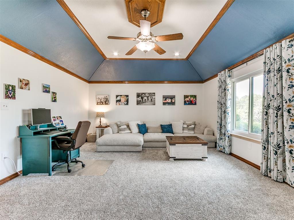3150 Rolling Hills Drive Property Photo 8